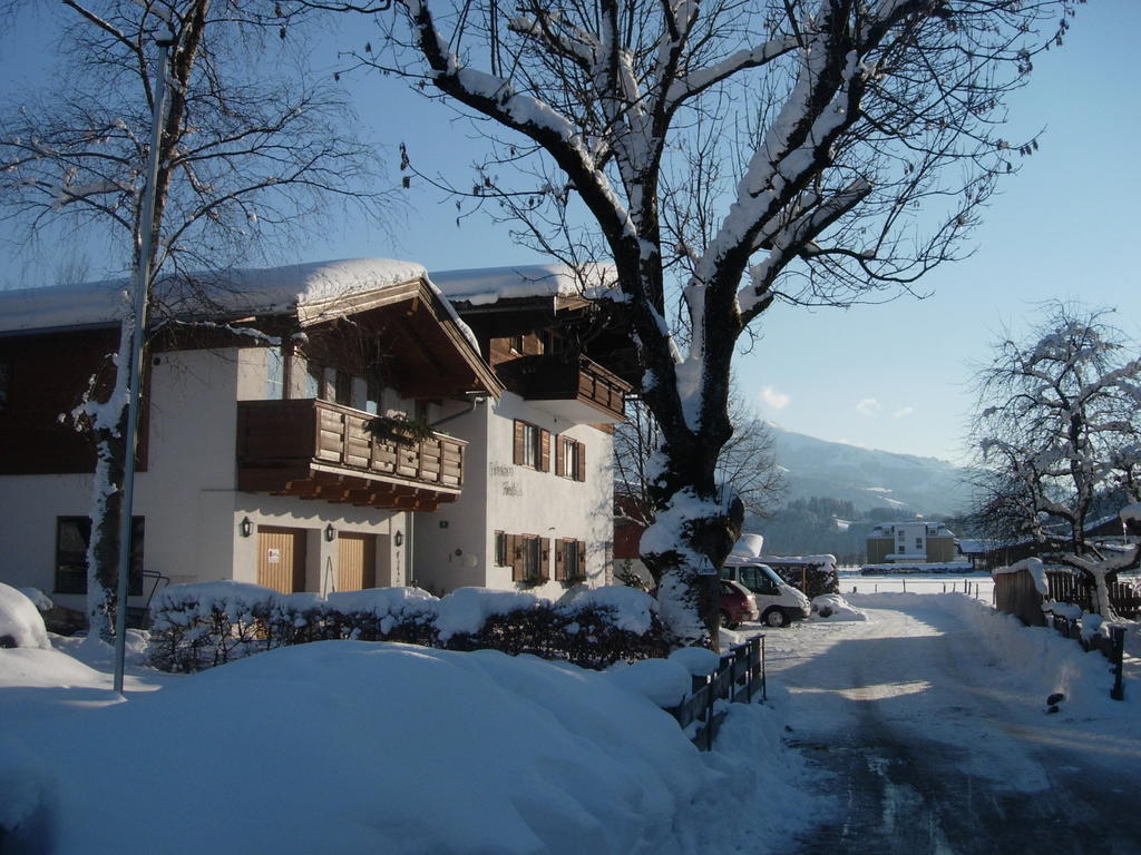 Bed And Breakfast Pension Foidl Oberndorf in Tirol Exterior foto